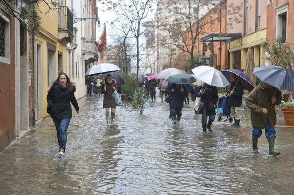inundatii_olt_lapresa