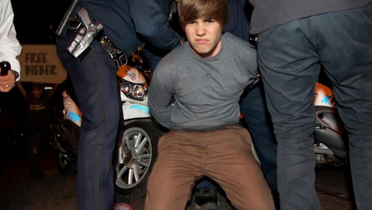 Justin Bieber a fost arestat