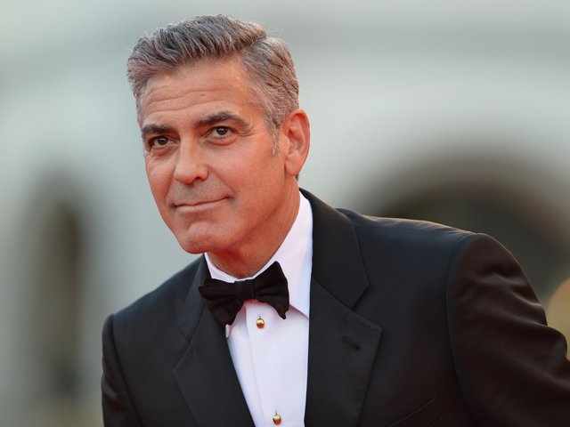 Costumul lui George Clooney din ziua nunti